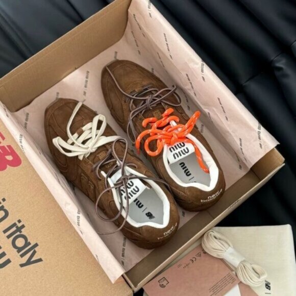 NWB Miu Miu x New Balance 530 SL Sneakers - Picture 3 of 8